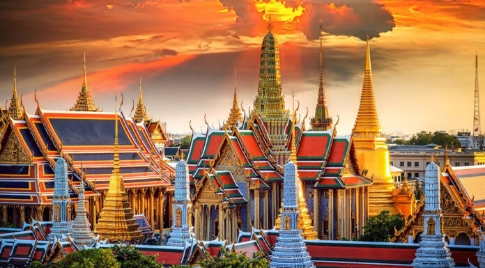 Explore the Royal Grand Palace in Bangkok Royal Grand Palace in Bangkok
