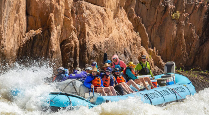 White Water Rafting in the Grand Canyon White Water Rafting in Grand Canyon